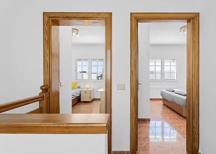 Feriehus Casa Merlin Playa Honda (Lanzarote)